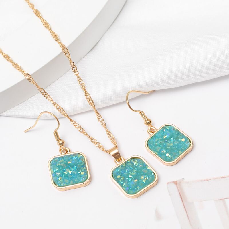

Geo Decor Chain Necklace & Earrings, Green