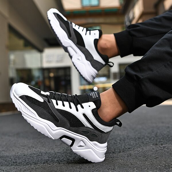 

Men Two Tone Breathable Running Shoes, Black and white