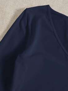 SHEIN EZwear 纯色 V 领短款 T 恤