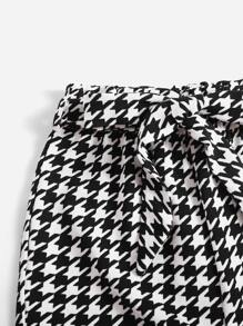 SHEIN Girls Mock Neck Tee & Houndstooth Belted Trousers - Black and White - View 4