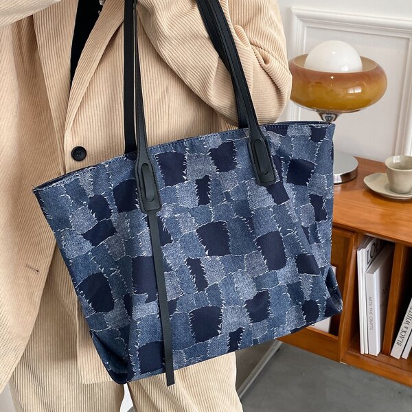 

Colorblock Denim Tote Bag, Navy blue