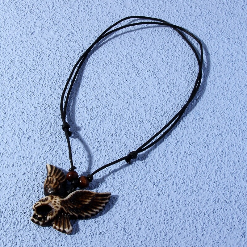 

Eagle Decor Necklace, Coffee brown