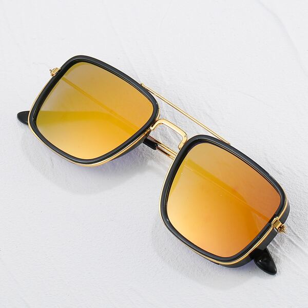 

Square Frame Sunglasses