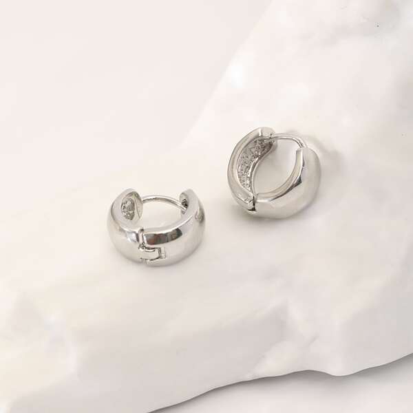 

Minimalist Hoop Earrings, Silver
