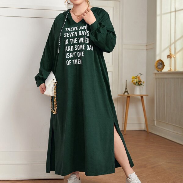 

Plus Slogan Graphic Raglan Sleeve Split Hem Drawstring Hooded Dress, Dark green