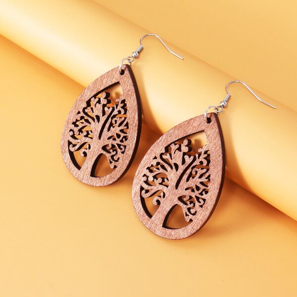 

Tree Design Drop Earrings, Brown