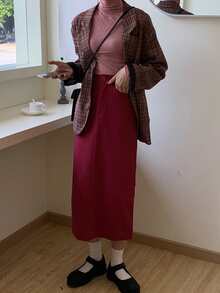 Solid Slit Back Straight Skirt - Burgundy - View 3