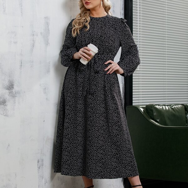 

Plus Confetti Heart Print Belted Dress, Black