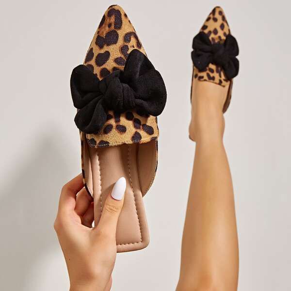 

Leopard Graphic Bow Decor Point Toe Flat Mules, Multicolor