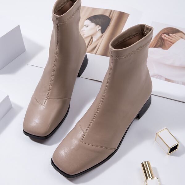 

Square Toe Chunky Classic Boots, Camel