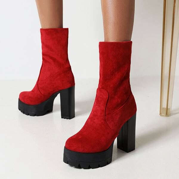

Minimalist Slip-On Chunky Heeled Classic Boots, Red