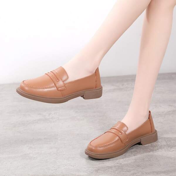 

Minimalist Slip On Loafers, Brown