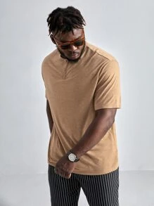 Manfinity VCAY Men Plus Solid Half Button Tee - Brown - View 3