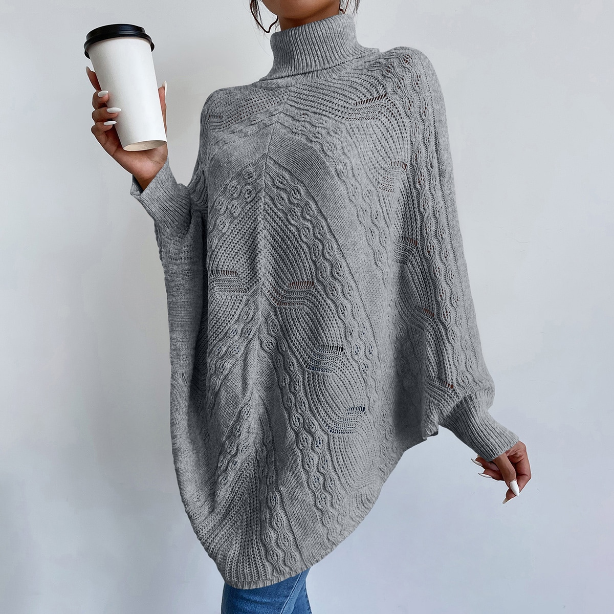 Вязаное пончо