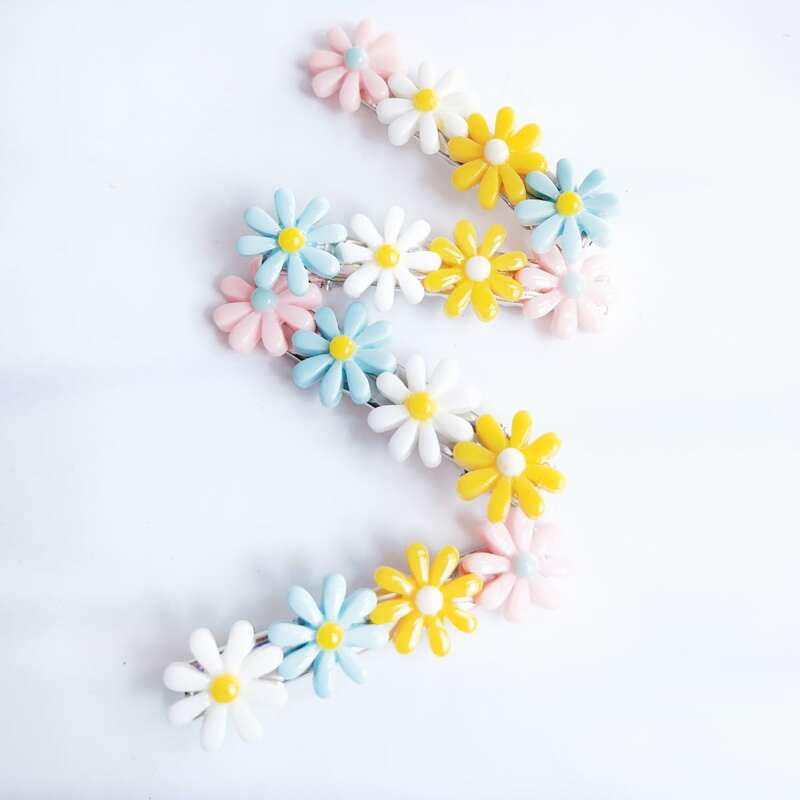 

4pcs Floral Decor Hair Clip, Multicolor
