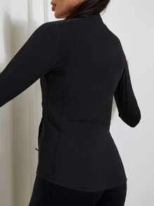 VUTRU Women Classic Small Stand Collar Multi-Pocket Thumb Hole Sports Jacket - Black - View 2