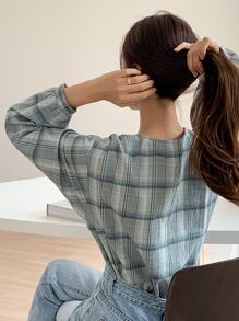 DAZY Blusa con botones delanteros con estampado de cuadros y volantes - Multicolor - Ver 2