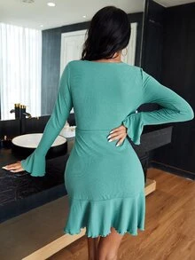 SHEIN 深V領荷葉邊連衣裙 - 綠色 - 查看 2