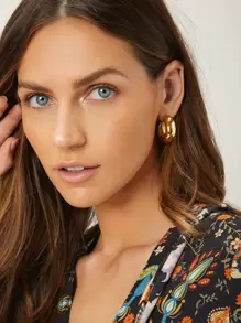 MOTF PREMIUM 極簡風格圓耳環 - 金黃色 - 查看 4