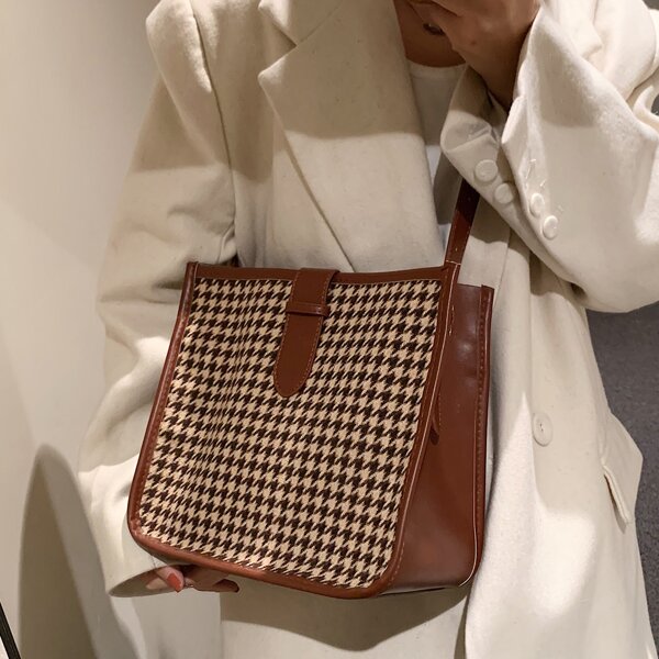 

Houndstooth Contrast Binding Bucket Bag, Multicolor
