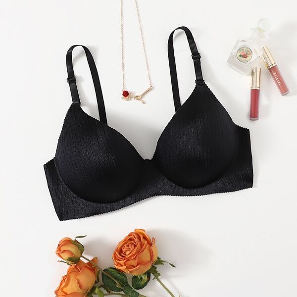 

Plus Solid Bra, Black