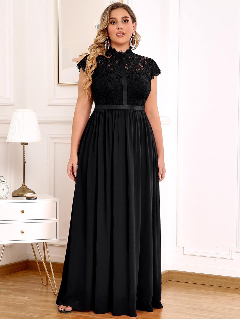 MIUSOL Plus Lace Bodice Maxi Prom Dress