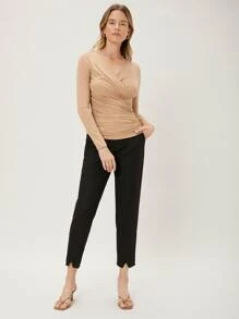 MOTF PREMIUM 莫代爾褶皺修身T恤 - 杏色 - 查看 3