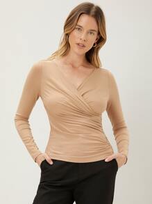 MOTF PREMIUM 莫代爾褶皺修身T恤 - 杏色 - 查看 6