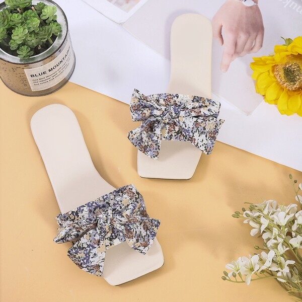 

Bow Decor Floral Graphic Slide Sandals, Beige
