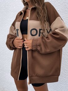 Muchica Cazadora con estampado de letra de dos tonos de hombros caídos