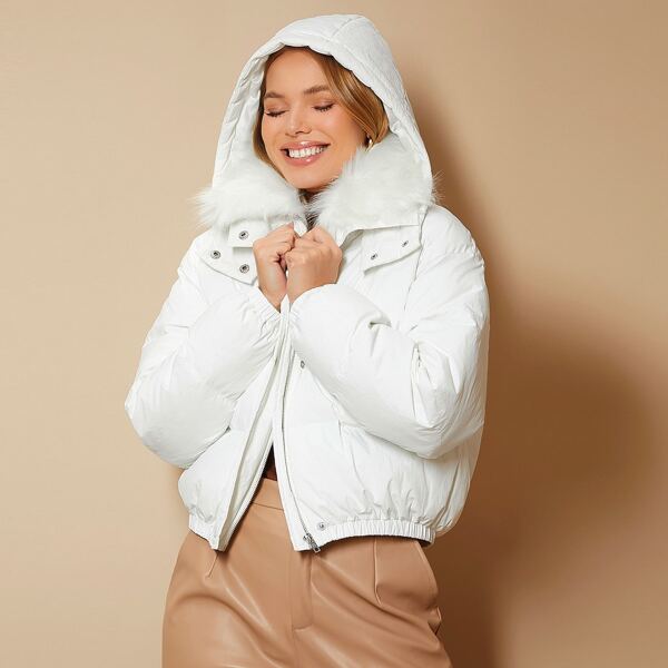 

Fuzzy Collar Hooded Puffer Coat, White