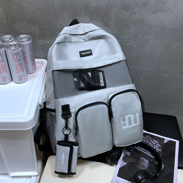 

Minimalist Classic Backpack With Key Case, Grey