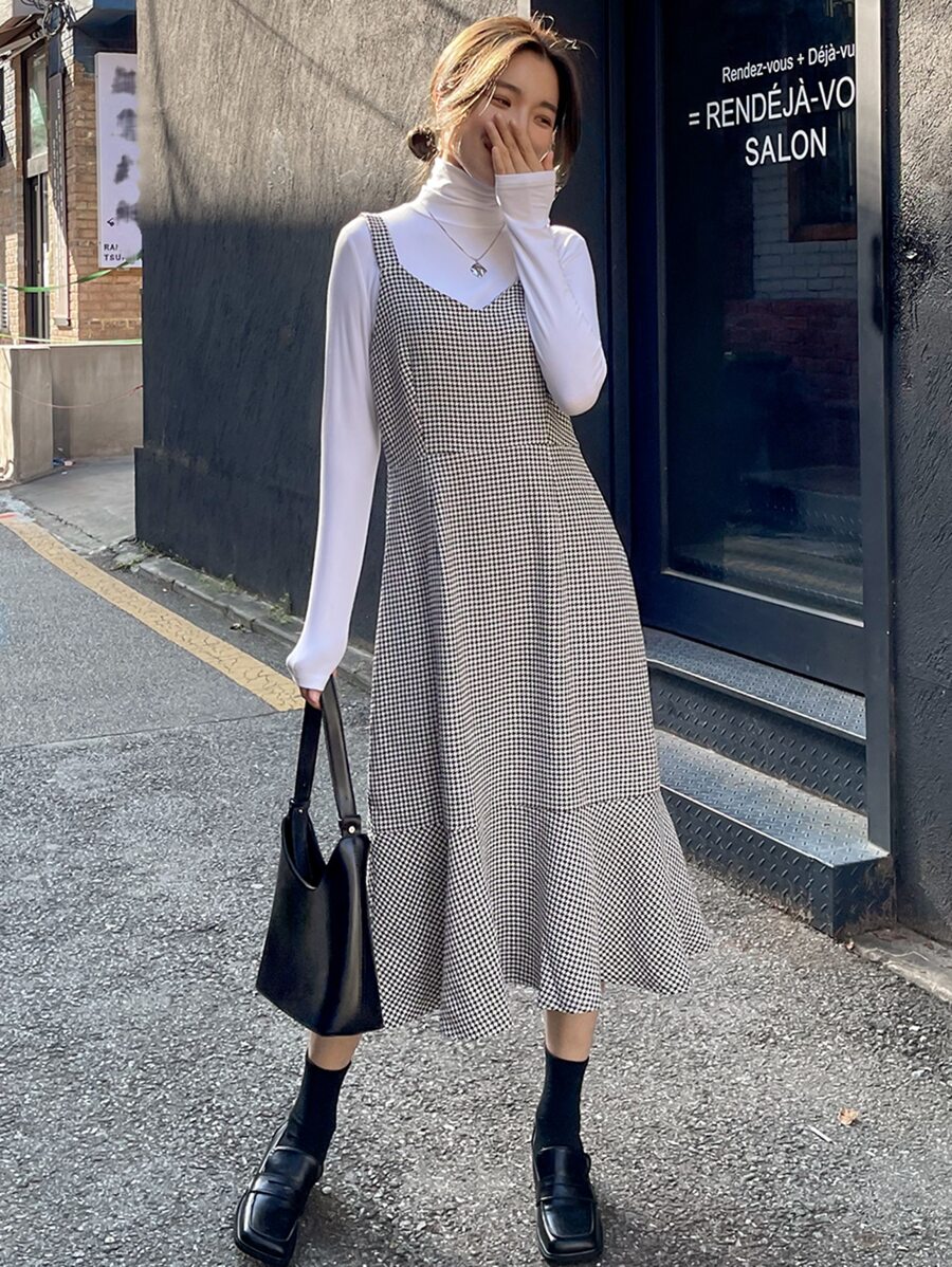 DAZY 1pc Houndstooth Print Ruffle Hem Pinafore Dress - Black and White - View 1