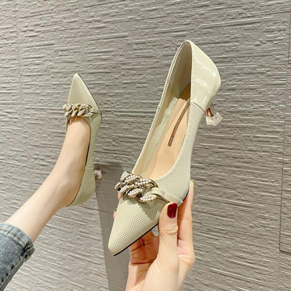

Chain Decor Pyramid Court Heels, Mint green