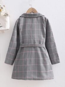 女孩格紋西裝領雙排釦腰帶外套