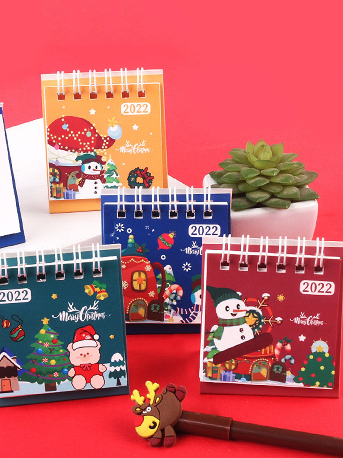 Christmas Day 2022 Free Items 1Pc Christmas Print Random 2022 Calendar | Shein Uk