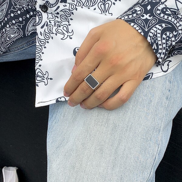 

Men Geometric Design Ring, Silver