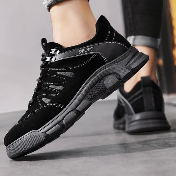 

Men Minimalist Lace Up Front Sneakers, Black