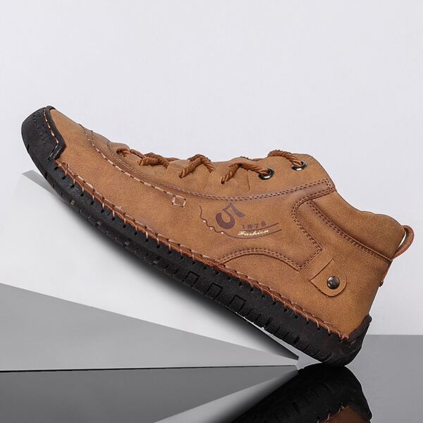 

Men Letter Graphic Hiking Boots, Khaki
