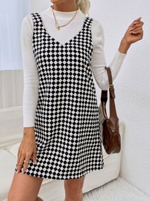 Allover Geometric Print Cami Dress - Black and White - View 4