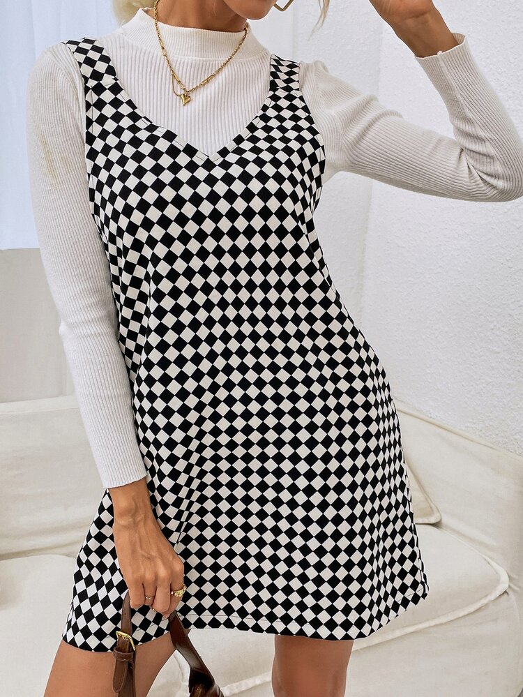 Vestido de tirantes estampado geométrico - Blanco y Negro - Añade 5
