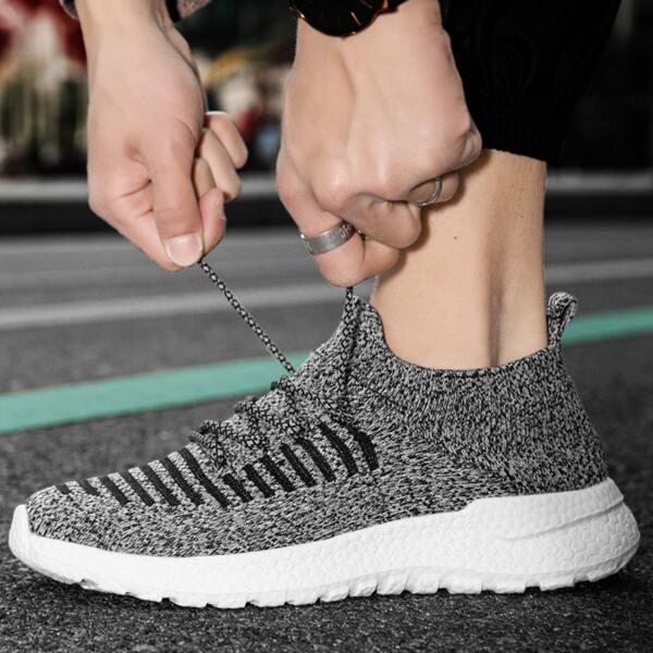 

Men Lace Up Decor Striped Pattern Knit Sneakers, Grey
