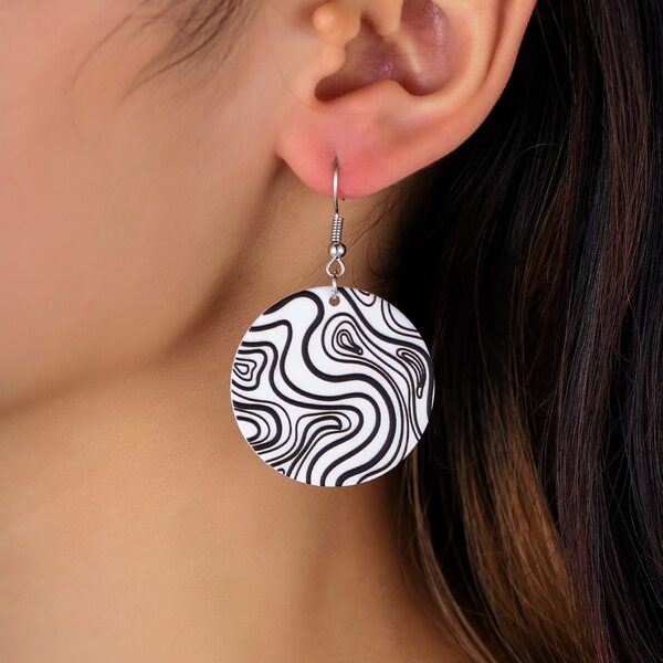 

Graphic Round Drop Earrings, Multicolor