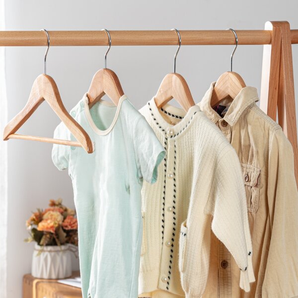 

2pcs Wooden Kids Clothes Hanger, Apricot