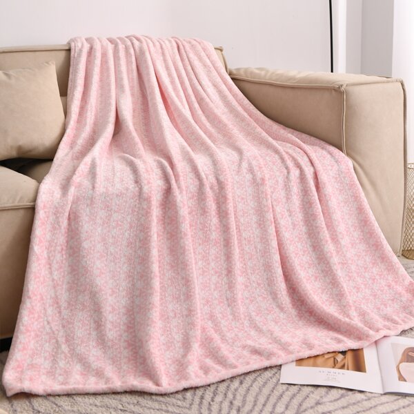 

Graphic Print Flannel Blanket, Pink