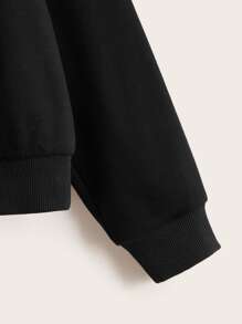 SHEIN 男孩字母圖案插肩袖運動衫