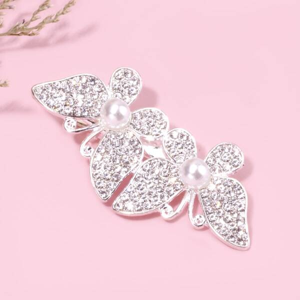 

Toddler Girls Butterfly Decor Alligator Clip, Silver