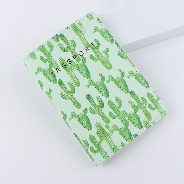 

Plants Graphic Passport Case, Green