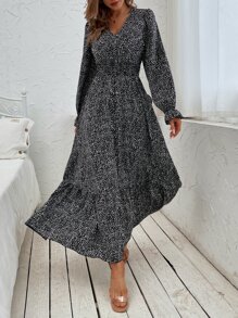 SHEIN Clasi Đầm Xù Viên lá sen Dải chun Tất cả trên in Giải trí - Đen và trắng - Xem 5