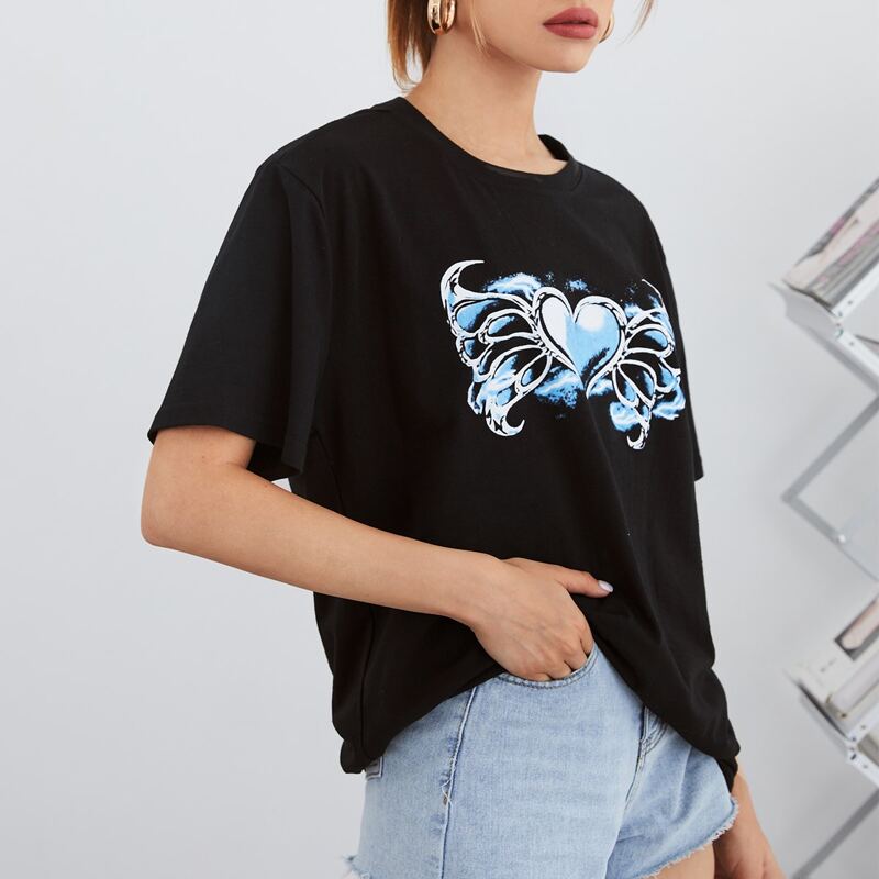 

Heart Graphic Tee, Black